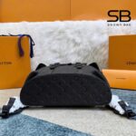 Ba Lô LV Christopher MM Backpack M55699 Black Taurillon S44 sang trọng và đẳng cấp.