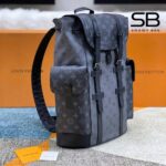 Góc nghiêng chi tiết ba lô LV Christopher MM Backpack Monogram Eclipse Reverse Đen 44CM