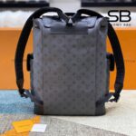 Ba Lô LV Christopher MM Backpack Monogram Eclipse Reverse Đen 44CM với thiết kế tinh tế