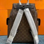 Góc nghiêng chi tiết Ba Lô LV Christopher MM Backpack Monogram Màu Nâu 44CM