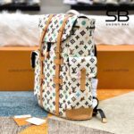 Ba Lô LV Christopher MM Backpack Vanilla Monogram Craggy 44CM sang trọng và thời thượng