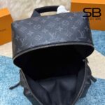 Chi tiết logo khóa Ba Lô LV Discovery Backpack PM M43186 Monogram Eclipse
