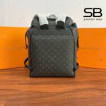Ba Lô LV Montsouris Backpack M46683 Monogram Eclipse với chi tiết logo sang trọng