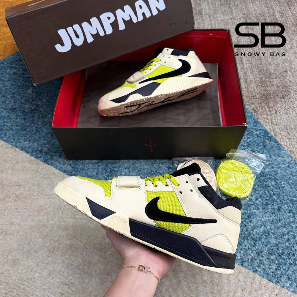 Giày Chase B x Travis Scott x Jordan Jumpman Jack Đen Xám Xanh góc nghiêng chi tiết