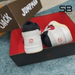 Giày Jordan Jumpman Jack TR Travis Scott University Red trắng đen đỏ chi tiết 5