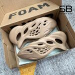 Giày Yeezy Foam RNNR Mist Nâu sang trọng và độc đáo