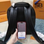 Ba Lô LV Comet Backpack Multicolor Logo Màu Đen với thiết kế tinh tế