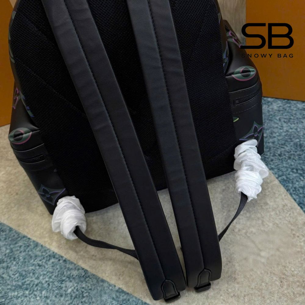 Ba Lô LV Comet Backpack Multicolor Logo Màu Đen với thiết kế tinh tế