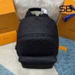 Góc nghiêng chi tiết Ba Lô LV Discovery Backpack Black Monogram Shadow Đen