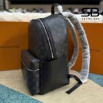 Ba Lô LV Discovery Backpack MM Monogram Eclipse Canvas M22545 sang trọng và phong cách.