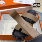 Dép Hermes Chypre Sandal Etoupe Epsom Noir Nâu Đen sang trọng