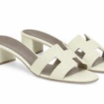 Dép Hermes Oasis Sandal Yellow Epsom Vàng Nhạt sang trọng