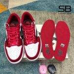 Giày Air Jordan 1 Low OG Travis Scott Chicago Đỏ Trắng với thiết kế độc đáo