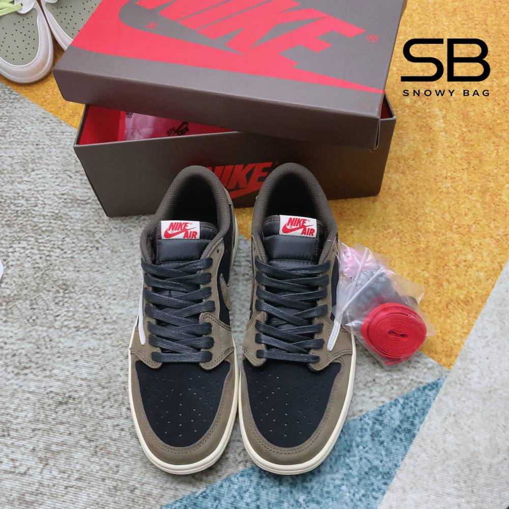 Giày Air Jordan 1 Low x Travis Scott Mocha Cổ Thấp, thiết kế độc đáo và ấn tượng