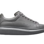 Giày Alexander McQueen Oversized Larry Tonal Leather Low-Top Sneakers Xám sang trọng