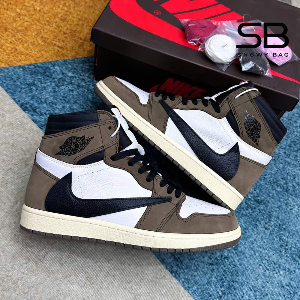 Giày Jordan 1 High Travis Scott Mocha màu sắc tinh tế và độc đáo