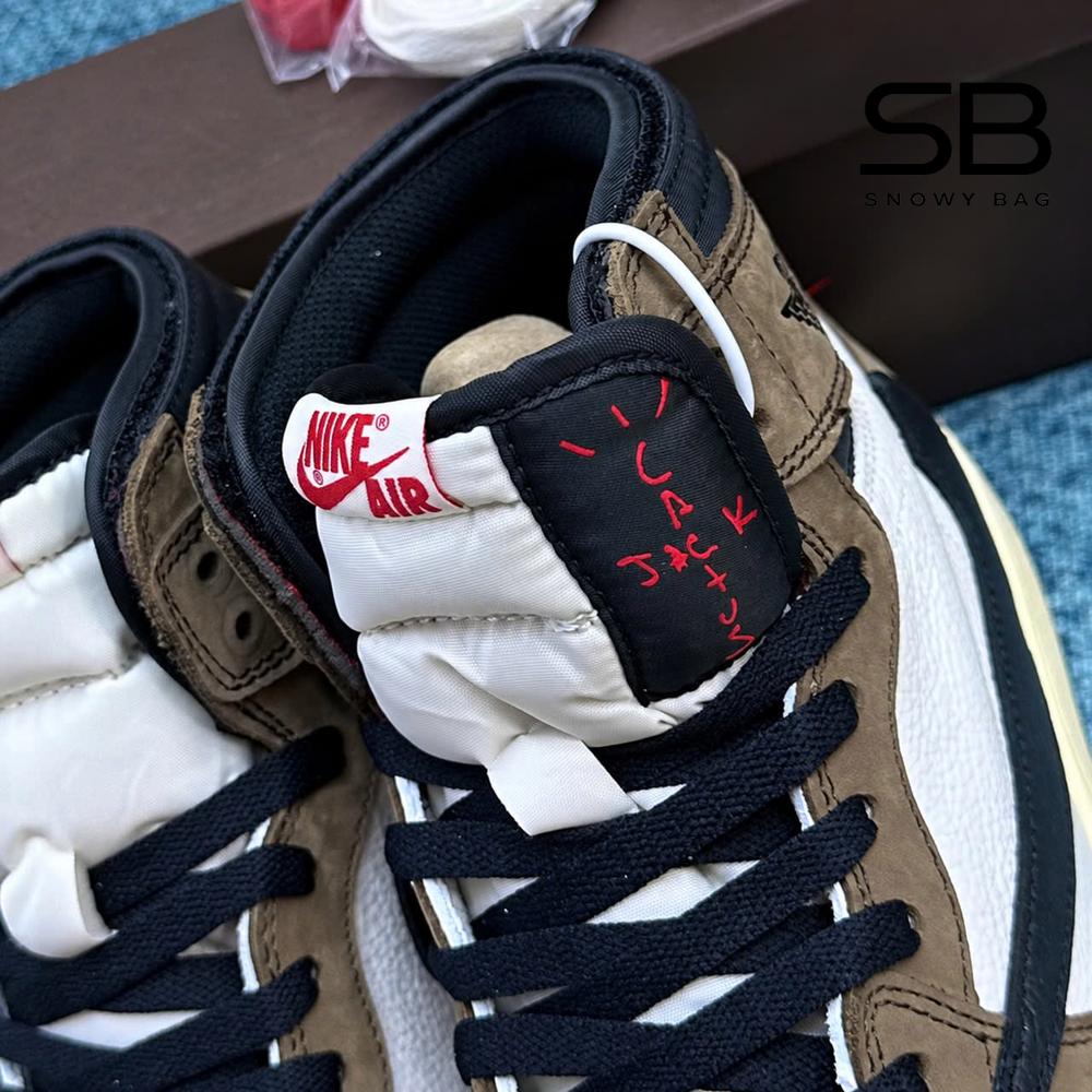 Giày Jordan 1 High Travis Scott Mocha với thiết kế độc đáo và phong cách