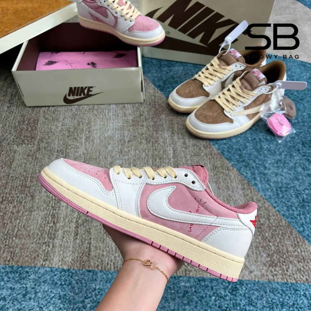 Giày Jordan 1 Low OG Travis Scott Shy Pink Màu Hồng góc nghiêng chi tiết