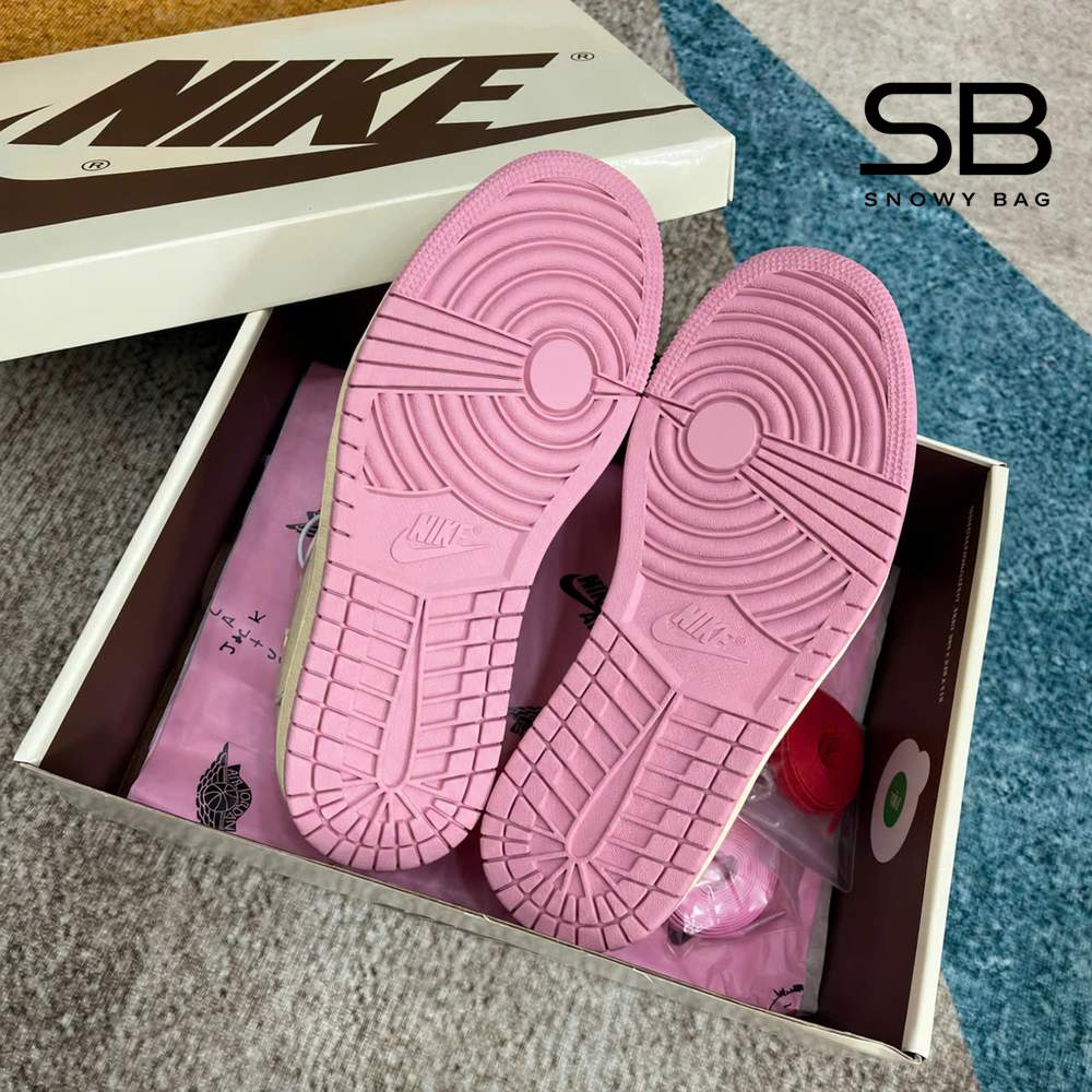 Giày Jordan 1 Low OG Travis Scott Shy Pink Màu Hồng, phong cách trẻ trung và năng động.