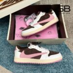 Giày Jordan 1 Low Travis Scott Dark Pony / Brown Oxford với thiết kế đẳng cấp