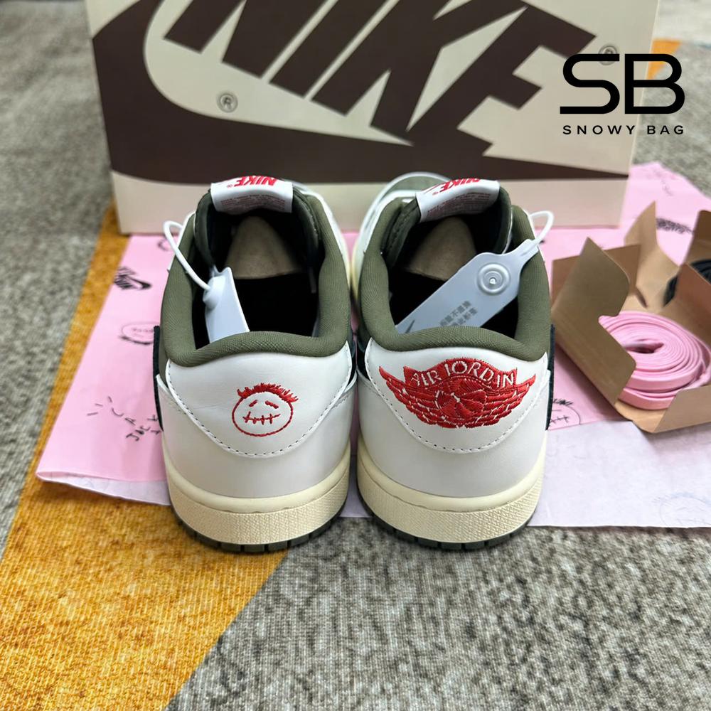 Giày Jordan 1 Low Travis Scott Medium Olive, thiết kế độc đáo và thời thượng