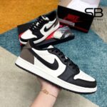 Giày Jordan 1 Retro Low OG Mocha Trắng Đen Nâu với thiết kế tinh tế