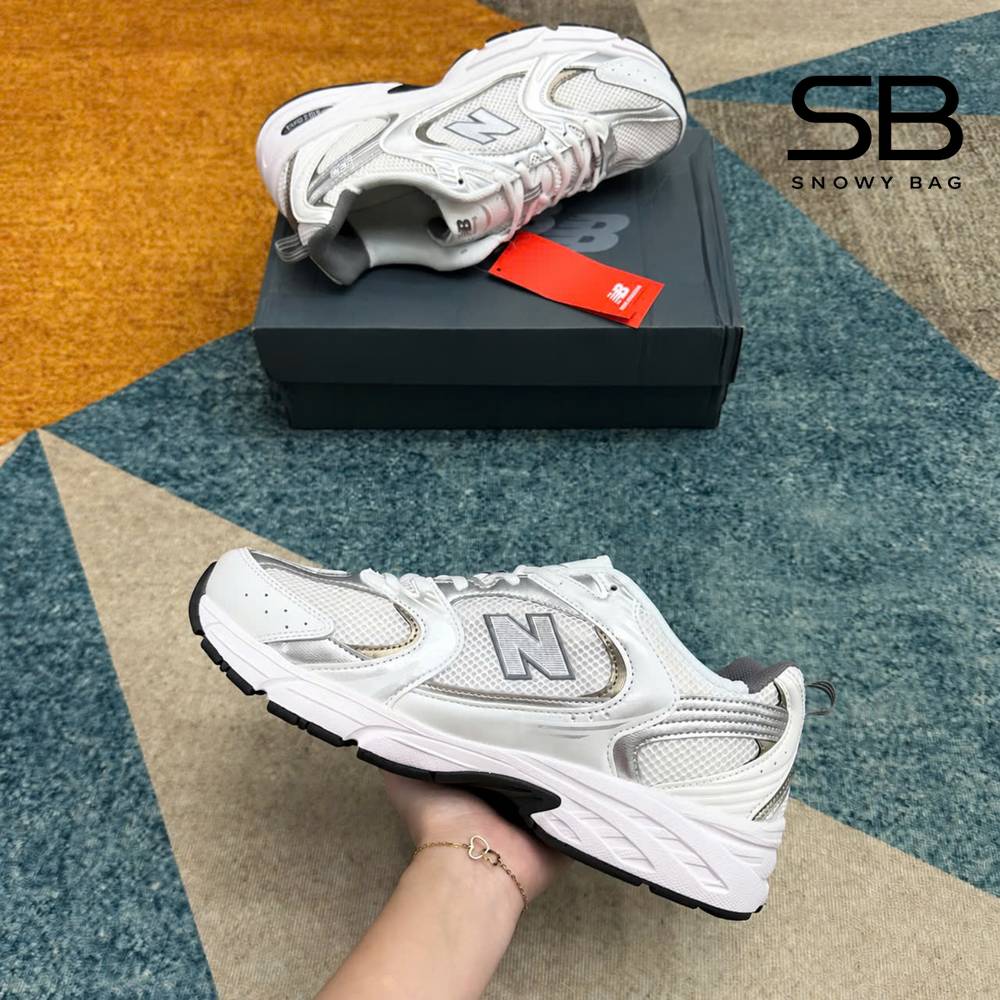 Giày New Balance 530 White Light Gray Trắng Xám Nhạt với logo tinh tế