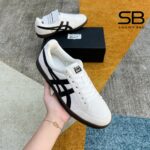 Giày Onitsuka Tiger Advanti Cream White Black góc nghiêng chi tiết
