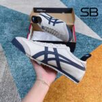 Giày Onitsuka Tiger Mexico 66 Birch Peacoat Trắng Xanh Navy góc nghiêng chi tiết