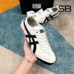 Giày Onitsuka Tiger Mexico 66 Cream Black Gold, góc nghiêng chi tiết.