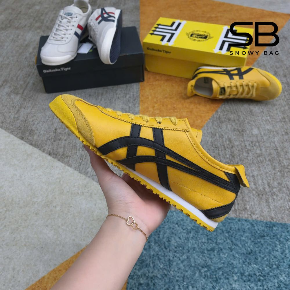 Giày Onitsuka Tiger Mexico 66 Kill Bill Vàng Đen góc nghiêng chi tiết
