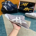 Giày Onitsuka Tiger Mexico 66 Paraty Grey White Màu Bạc góc nghiêng chi tiết