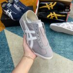 Giày Onitsuka Tiger Mexico 66 Paraty Grey White Màu Bạc với thiết kế tinh tế