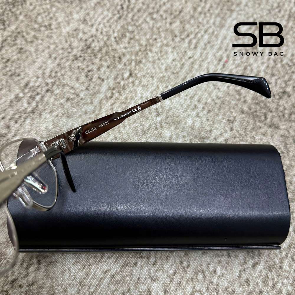 Mắt Kính Celine Cat Eye Sunglasses CL40293 Silver, phong cách thời thượng