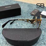 Mắt Kính Prada Hexagonal Triangle Sunglasses GHW Grey với thiết kế độc đáo