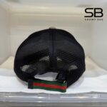 Mũ Gucci Supreme Baseball Kingsnake Print Màu Nâu Be sang trọng