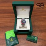 Đồng Hồ Nam Rolex GMT Master II Steel Pepsi 126710BLRO Màu Bạc - góc nghiêng chi tiết