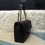 Túi Chanel Maxi Souplissimo Large Flap Bag Black Grained Calfskin SHW sang trọng