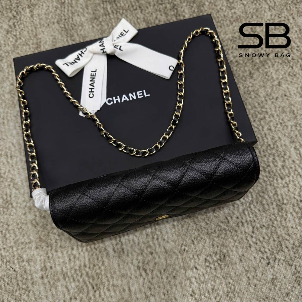 Túi Chanel Twist Your Button Woc Wallet on Chain Black Caviar GHW với chi tiết logo đẹp mắt