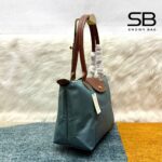 Túi Longchamp Le Pliage Original M Tote Bag Màu Xanh Xám với chi tiết khóa sang trọng