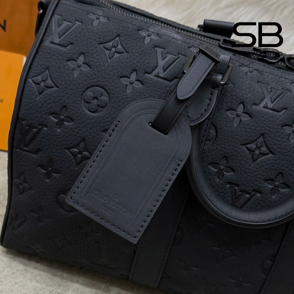 Túi LV Keepall Bandoulière 35 Black Monogram Taurillon M22765 màu đen sang trọng