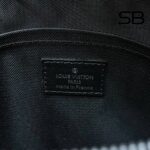 Túi LV Steamer Messenger Monogram Taurillon Đen sang trọng và tinh tế