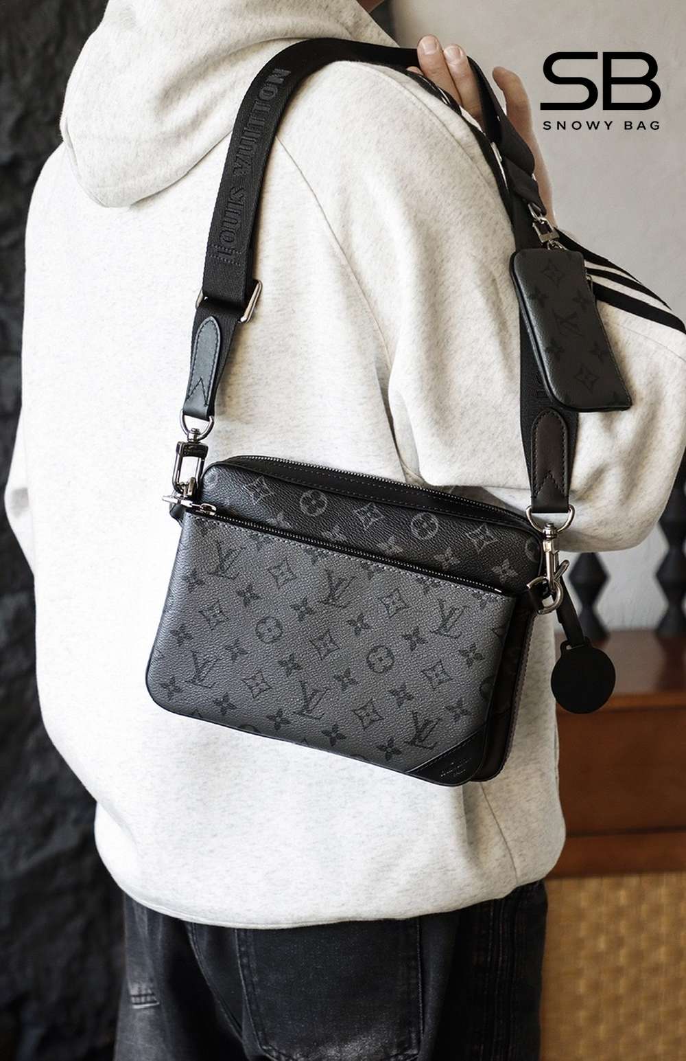 Túi LV Trio Messenger Bag M69443 Monogram Eclipse sang trọng
