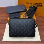 Túi LV Trio Messenger Bag M69443 Monogram Eclipse với thiết kế tinh tế
